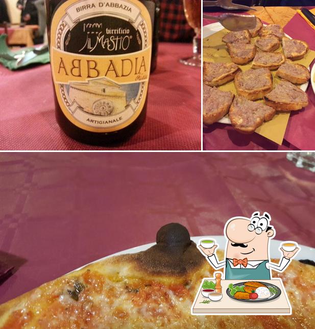 La immagine di cibo e birra da Cotta e Magnata