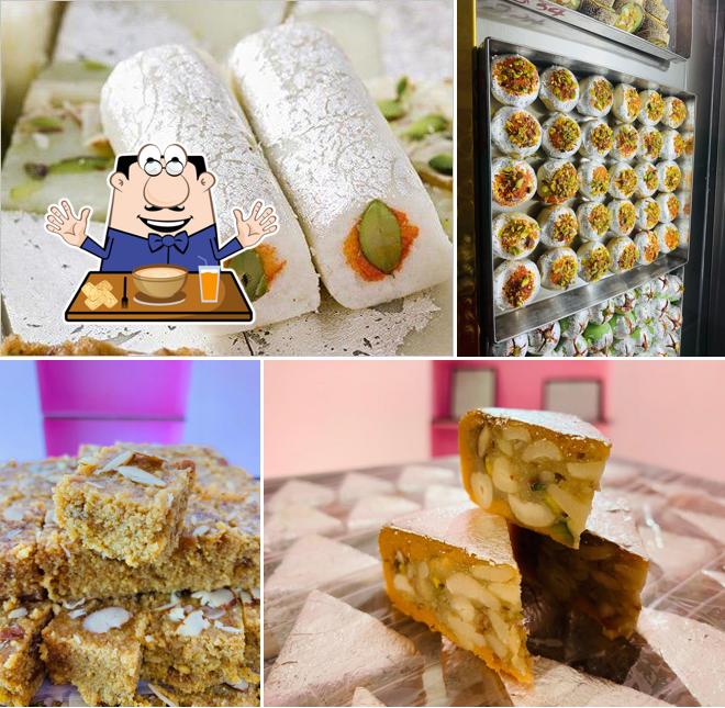 Meals at DINESH SWEETS