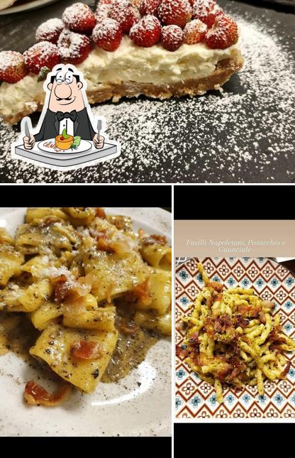 Platti al Pepe Verde Trattoria- Pizzeria