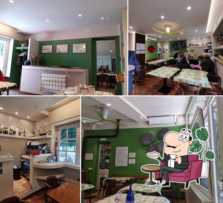 Siediti a un tavolo di Ristorante Al Vecchio Rio