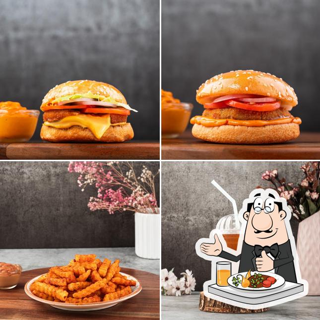 Food at Periodt Burger