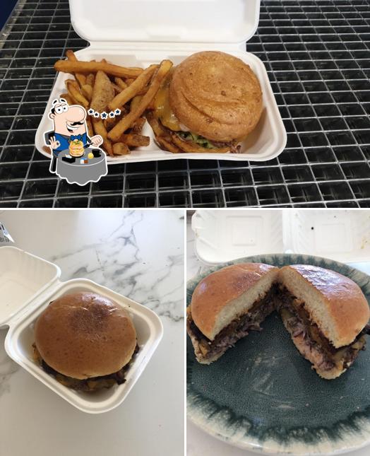 Panino con maiale stirato al Eat House Foodtruck