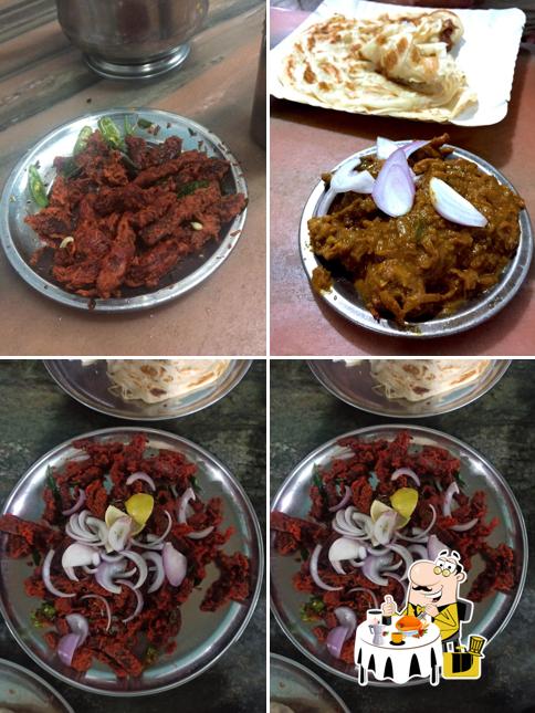 Food at Hotel Arangottukara