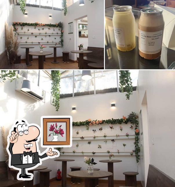 Got Tea Deer Park is distinguished by interior and beverage