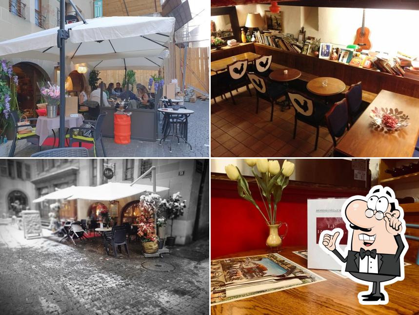 Siediti a un tavolo di The Rozzel