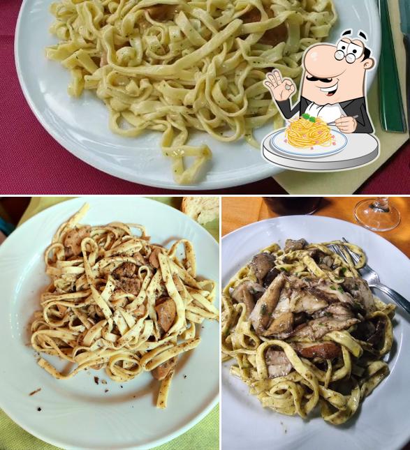 Spaghetti alla carbonara al Trattoria Pizzeria "da Vittorio"