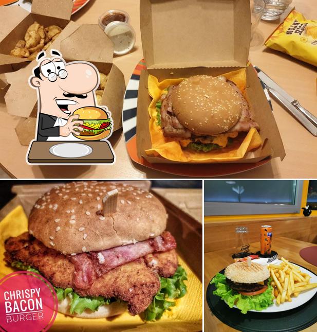 Prenditi un hamburger a Simos Firehouse