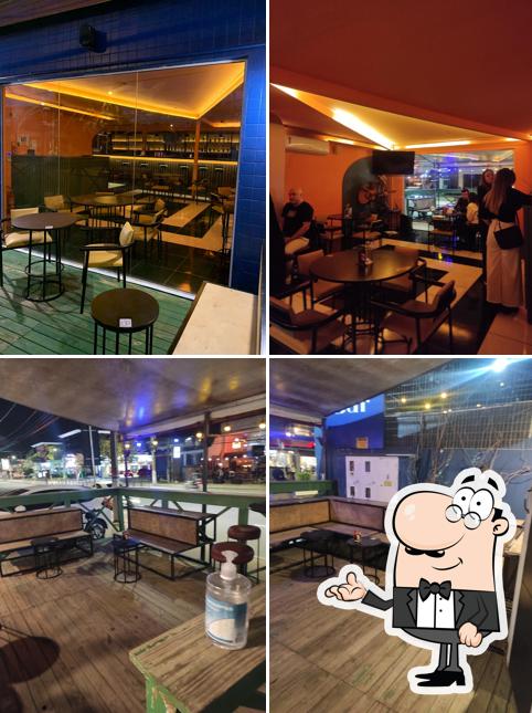 O interior do Dez 55 Bar