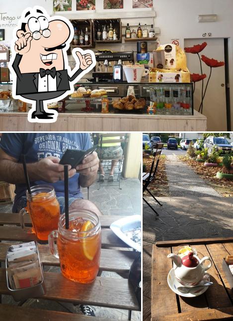 Tribeca Cafè si caratterizza per la interni e tavolo da pranzo