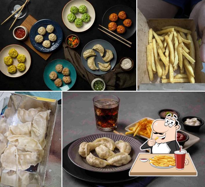 French fries at Zomoz - The Momo Company