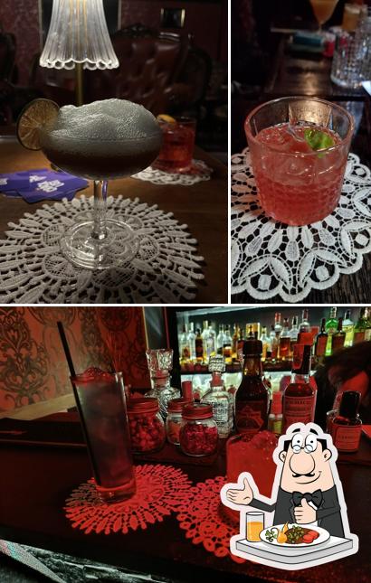 Mousse al cioccolato al Golden Age Club - Speakeasy