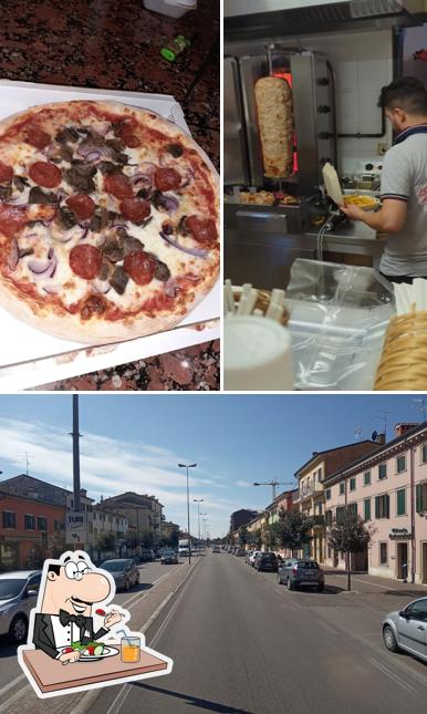 La cibo e esterno del ristorante