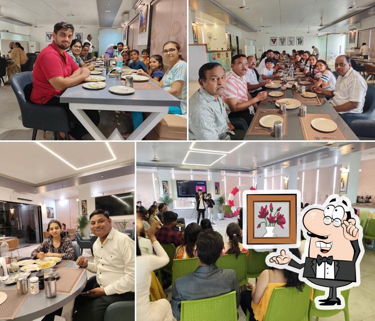 The interior of Ivory Tusk RestaurantBest Pure veg Restaurant in JalgaonBest Party Restaurant in Jalgaon