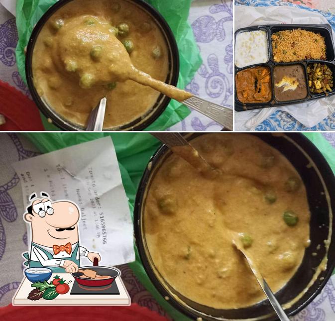 Chicken curry at Khalsa Vaishno Dhaba