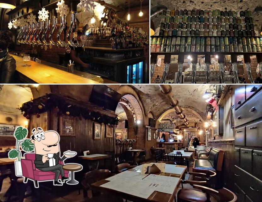 Gli interni di Fonderie Pub