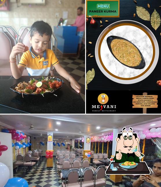 The photo of Mejvani family Restaurant’s food and interior