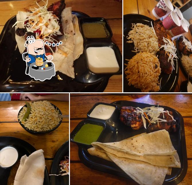 Food at Fillys Juice & Grills