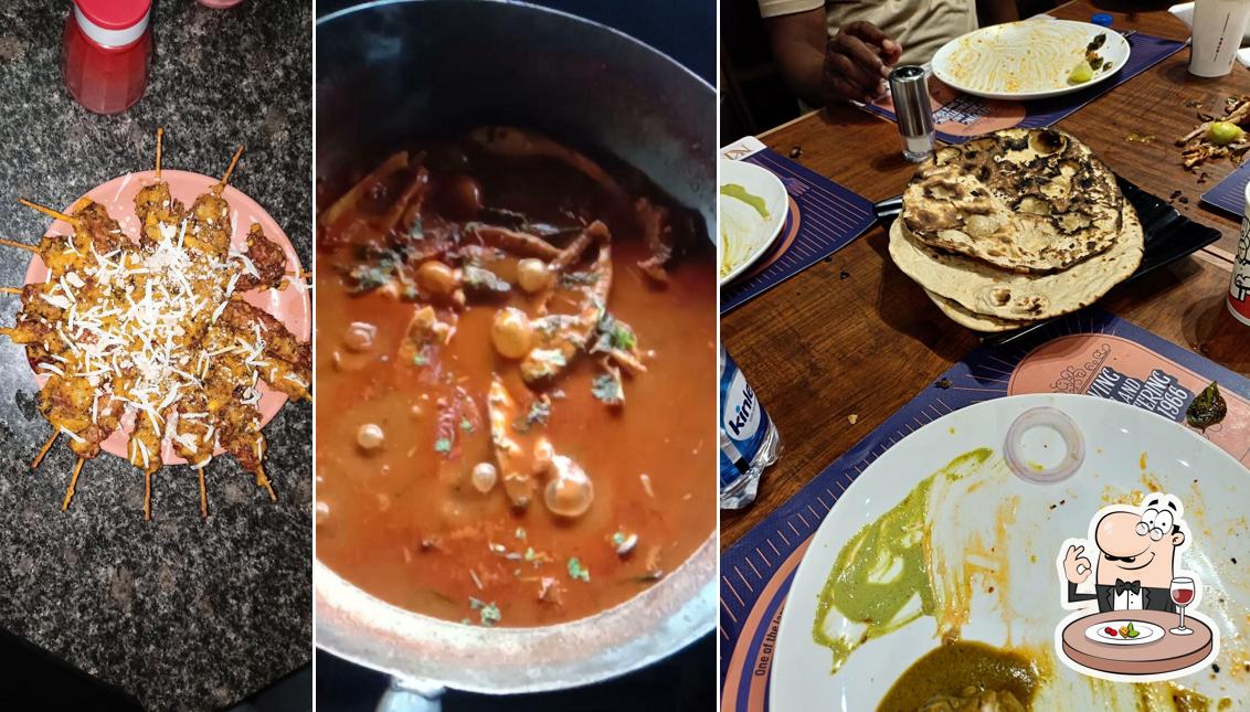 Food at Navayuga Family Restaurant