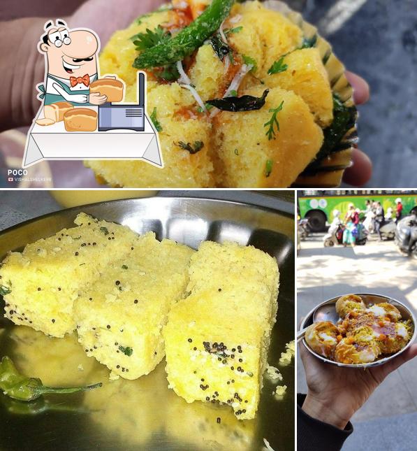 Garlic bread at Mamta Sweets