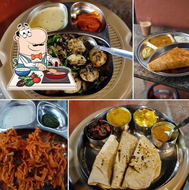 Chicken curry at Sakkat Thindi