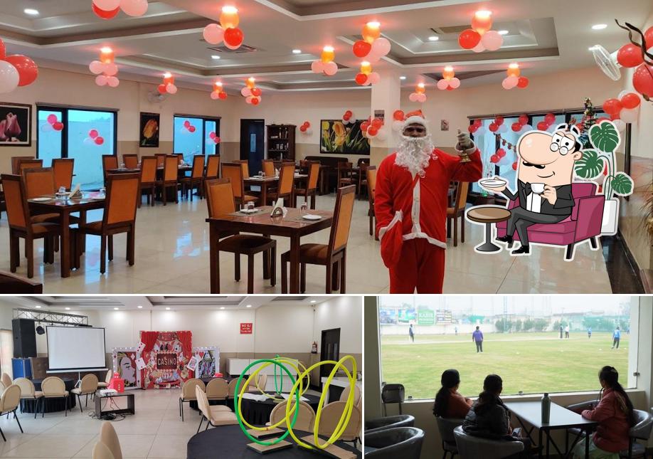 Check out how Tulip Club looks inside