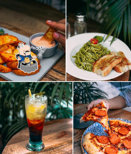 Food at Cafe Foodies Club
