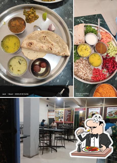 Among various things one can find food and interior at Shri. Swami samarth bhojnalaya