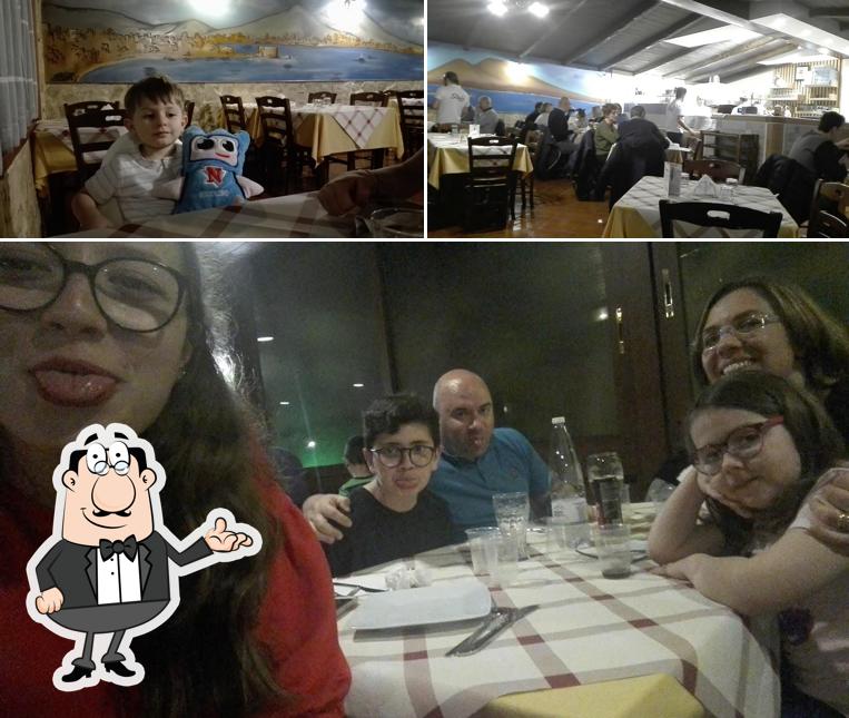 Gli interni di Pizzeria Pulcinella Trani