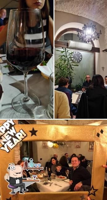 Osteria La Città Vecchia si caratterizza per la interni e tavolo da pranzo