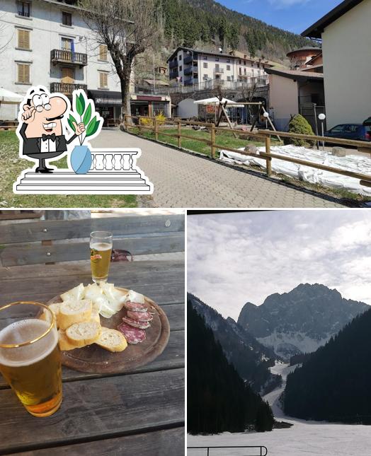 Questa è la foto che mostra la esterno e birra di Bar Americano