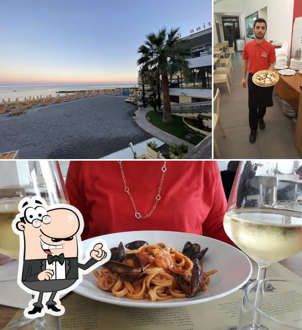 Dai un'occhiata agli interni di Il Basilico