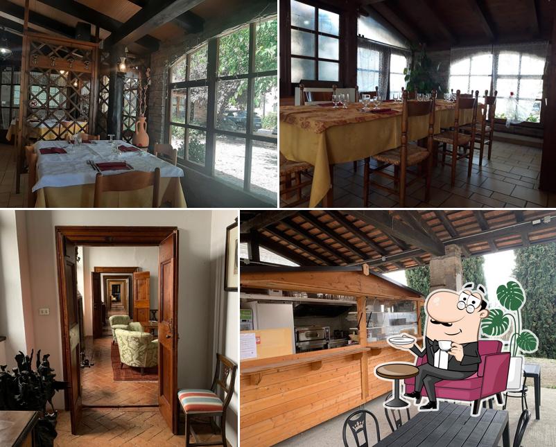 Dai un'occhiata agli interni di Trattoria Al Morar