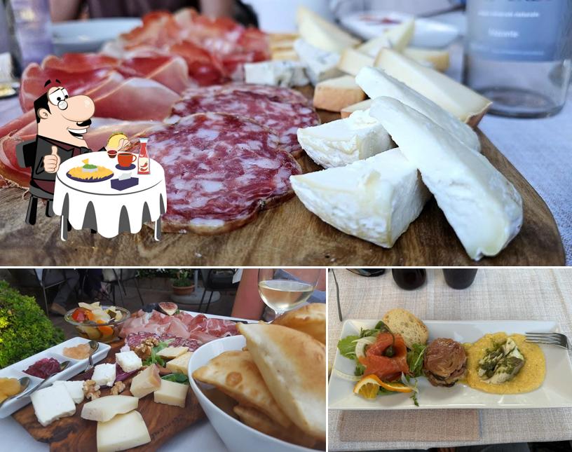 Piatto di formaggi al Trattoria Clementina