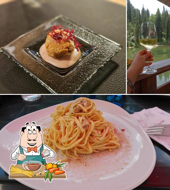 Spaghetti alla bolognese al Rifugio Lago d'Ajal