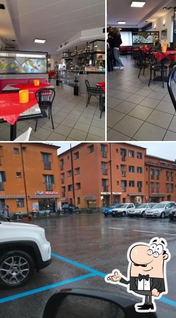 Gli interni di Bar Orobia