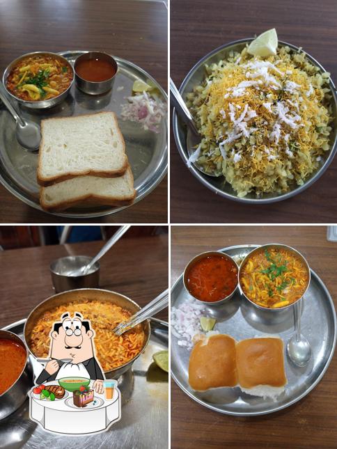 Hot and sour soup at Hotel Naik Fast Food