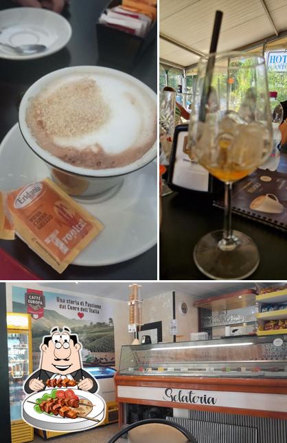 La foto di cibo e interni da Bar Rivoli