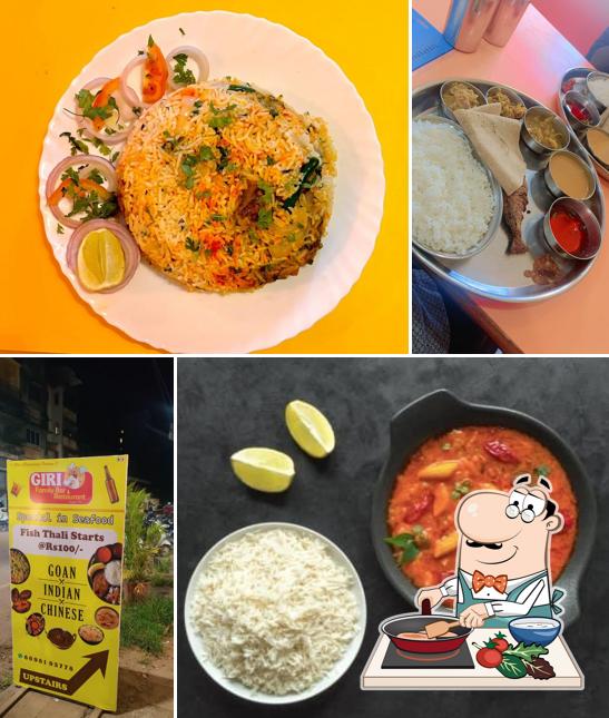 Chicken curry at Giri Bar and Restaurant