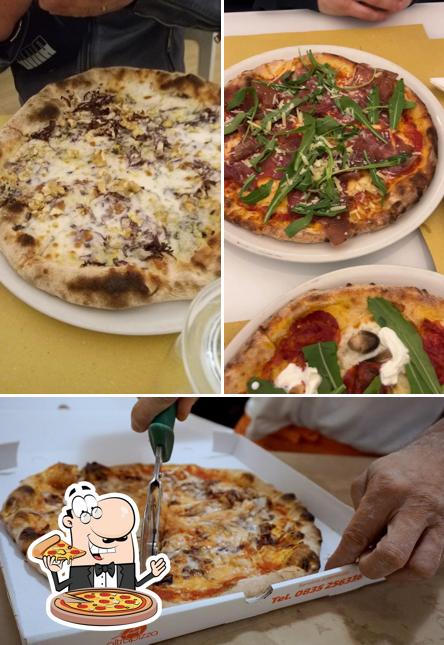 Scegli tra le molte varianti di pizza