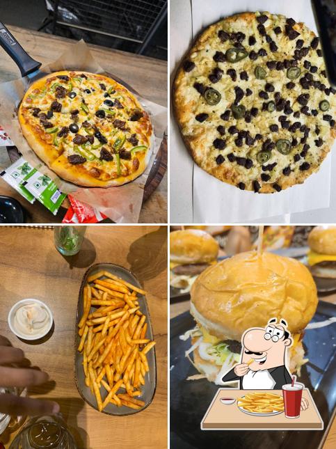 French fries at Cheese Bowl - Nazareth