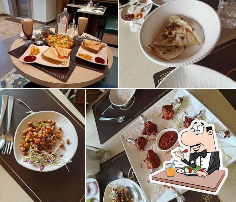 Meals at Downtown Diner