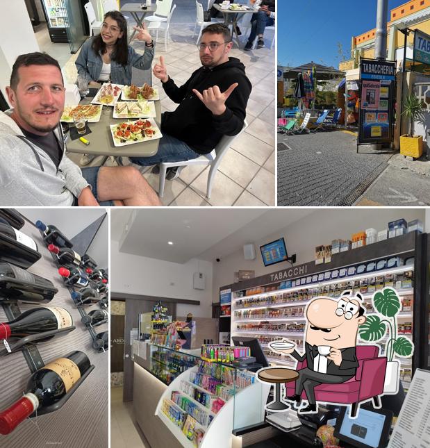 Gli interni di AROMI bar tabacchi