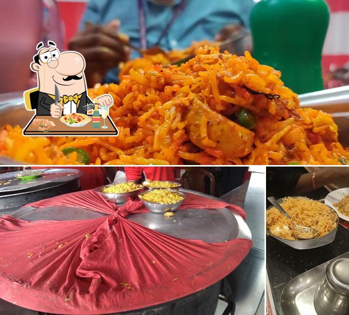 Meals at SS Hyderabad Biryani Irungattukottai