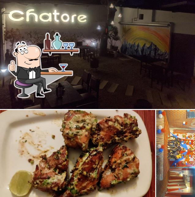 The image of interior and food at CHATORE