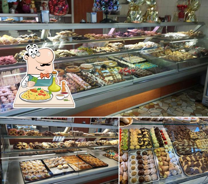 Cibo al Pasticceria Rispo Franca