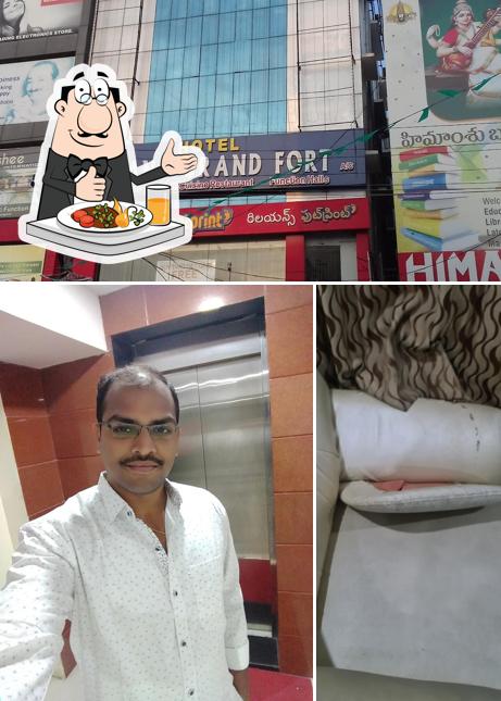 Food at Hotel Anand Grand Fort
