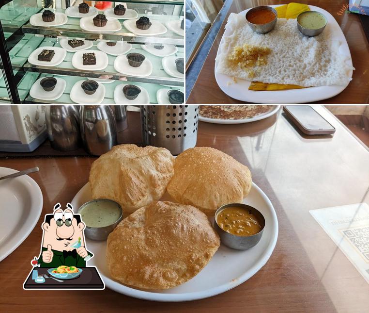 Food at Hotel Dhruvathare