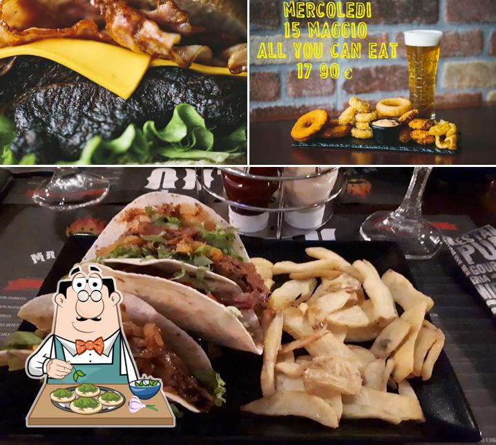 Tacos al Mr. Smoky Drink&Grill