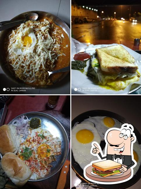 Grilled cheese sandwich at Crazy Eggsplorer