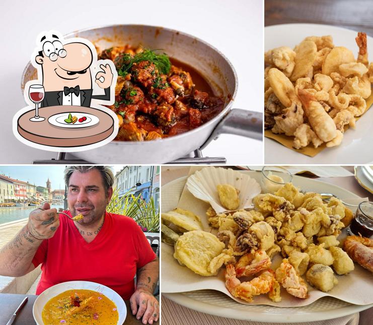 Platti al Ristorante Da Giuliano al Porto Canale